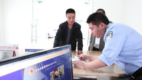 交警提示:9月1日起,此类车以后&ldquo;无需年检&rdquo;,请互相转告!